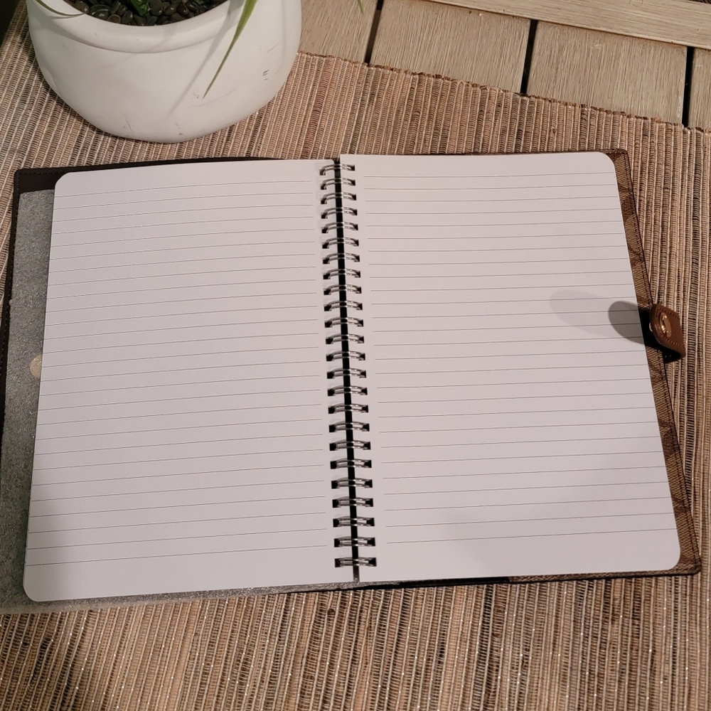 Coach Notebook in signature canvas - Picture 5 of 13